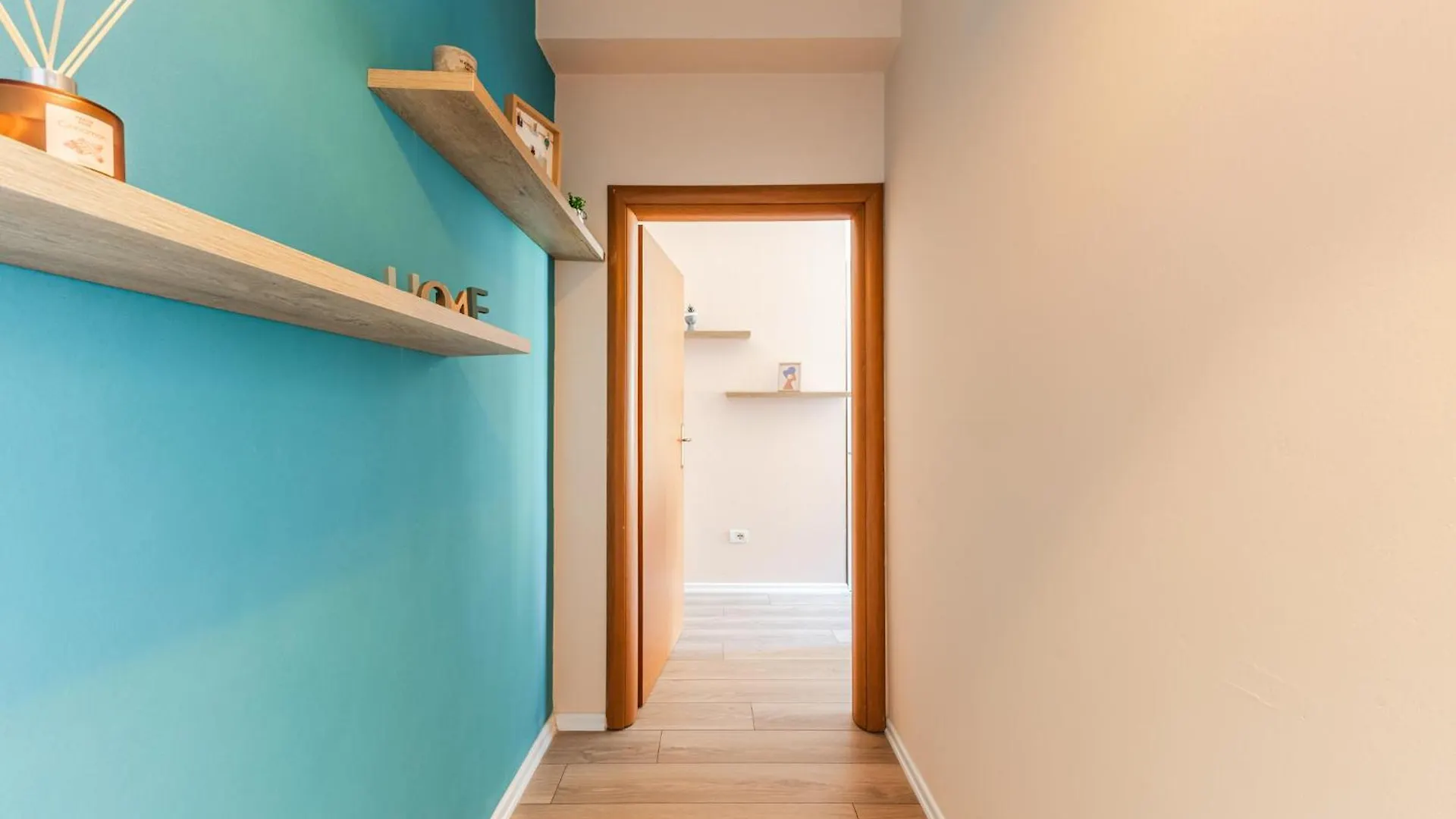 Sunny Central Apartment Durrës Albanie